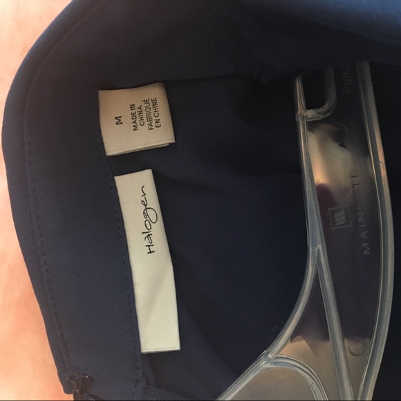 Navy Halogen top - Picture 5 of 6